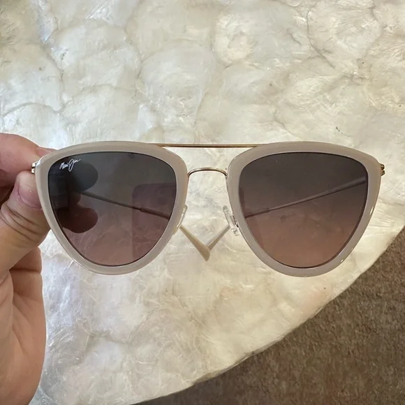 Maui Jim Hunakai RS331-05 Sunglasses MAUI JIM HUNAKAI/RS331-05 - Sunglasses main image 3